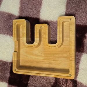 Initial "E" wooden bank